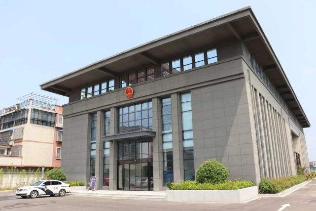 巩义市人民法院审判庭